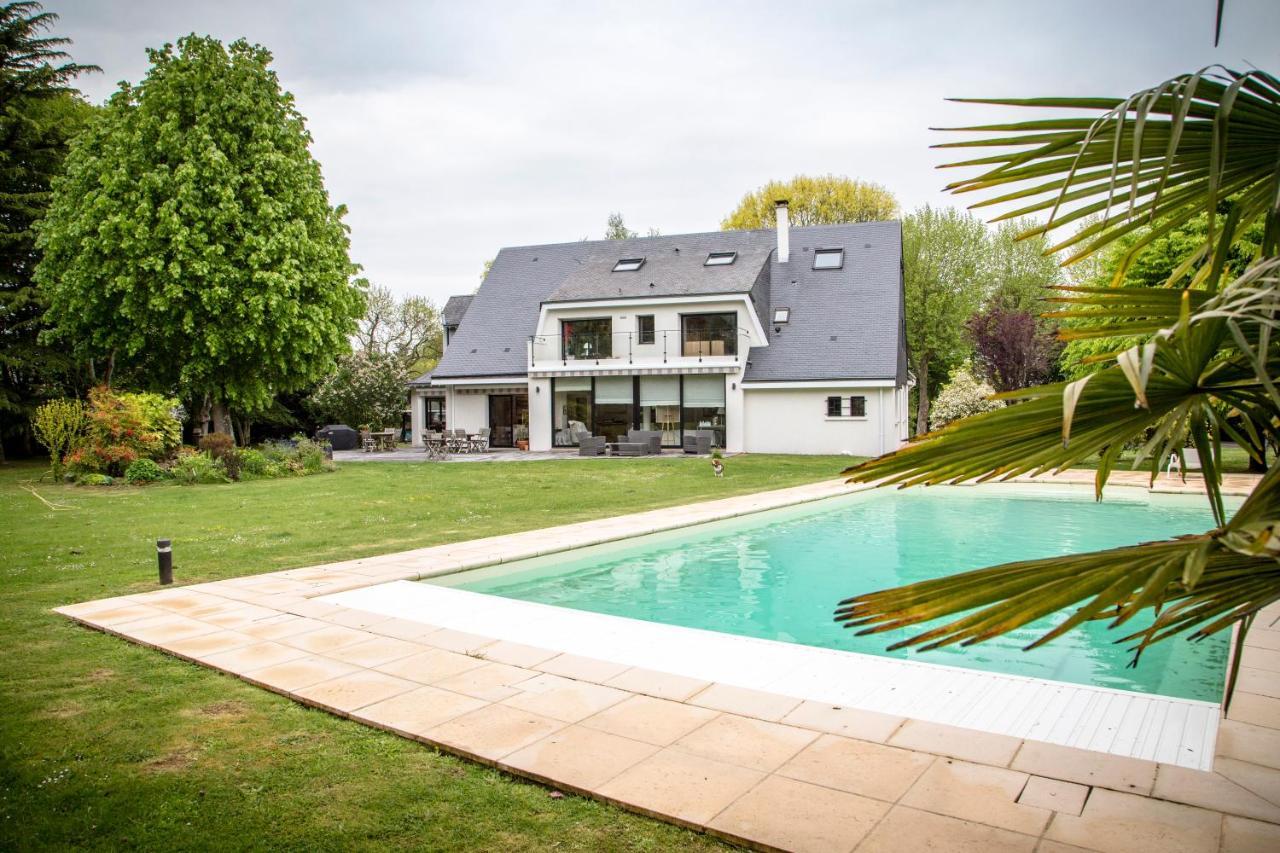 Le Champ Du Renne Bed & Breakfast Le Mans Exterior photo