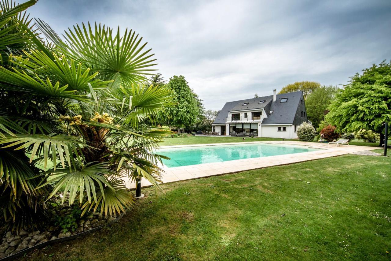 Le Champ Du Renne Bed & Breakfast Le Mans Exterior photo